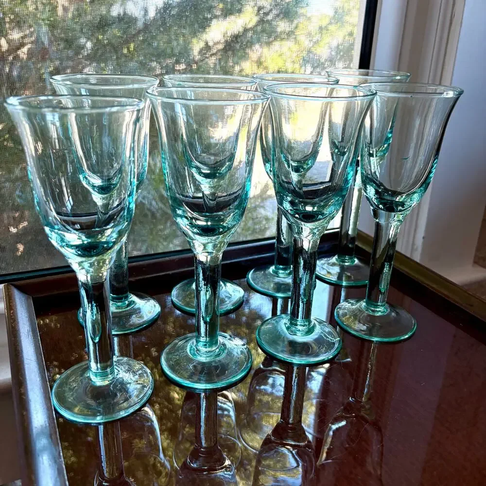 Vintage set hand